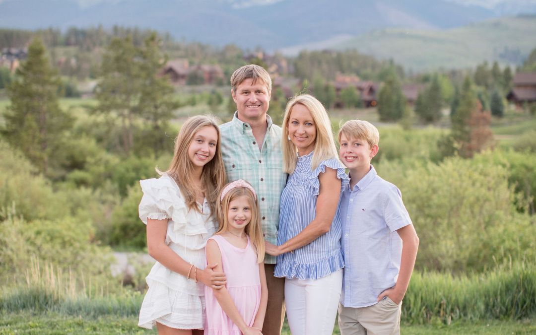 Colorado Extended Family Photography Session in Breckenridge